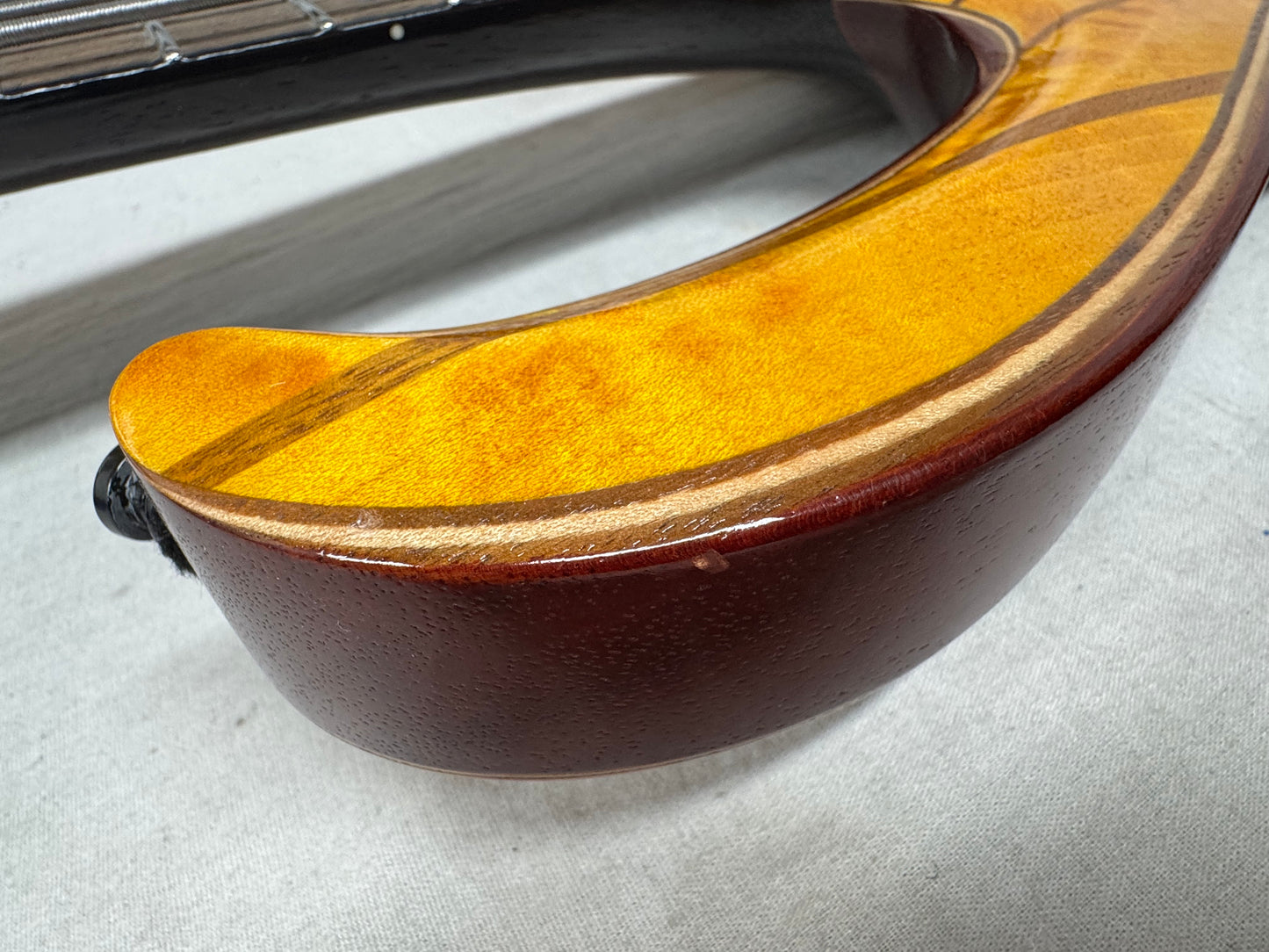 Ibanez Premium BTB1936-SFL btb 1936 6-string Bass 2019 - Sunset Fade Low Gloss