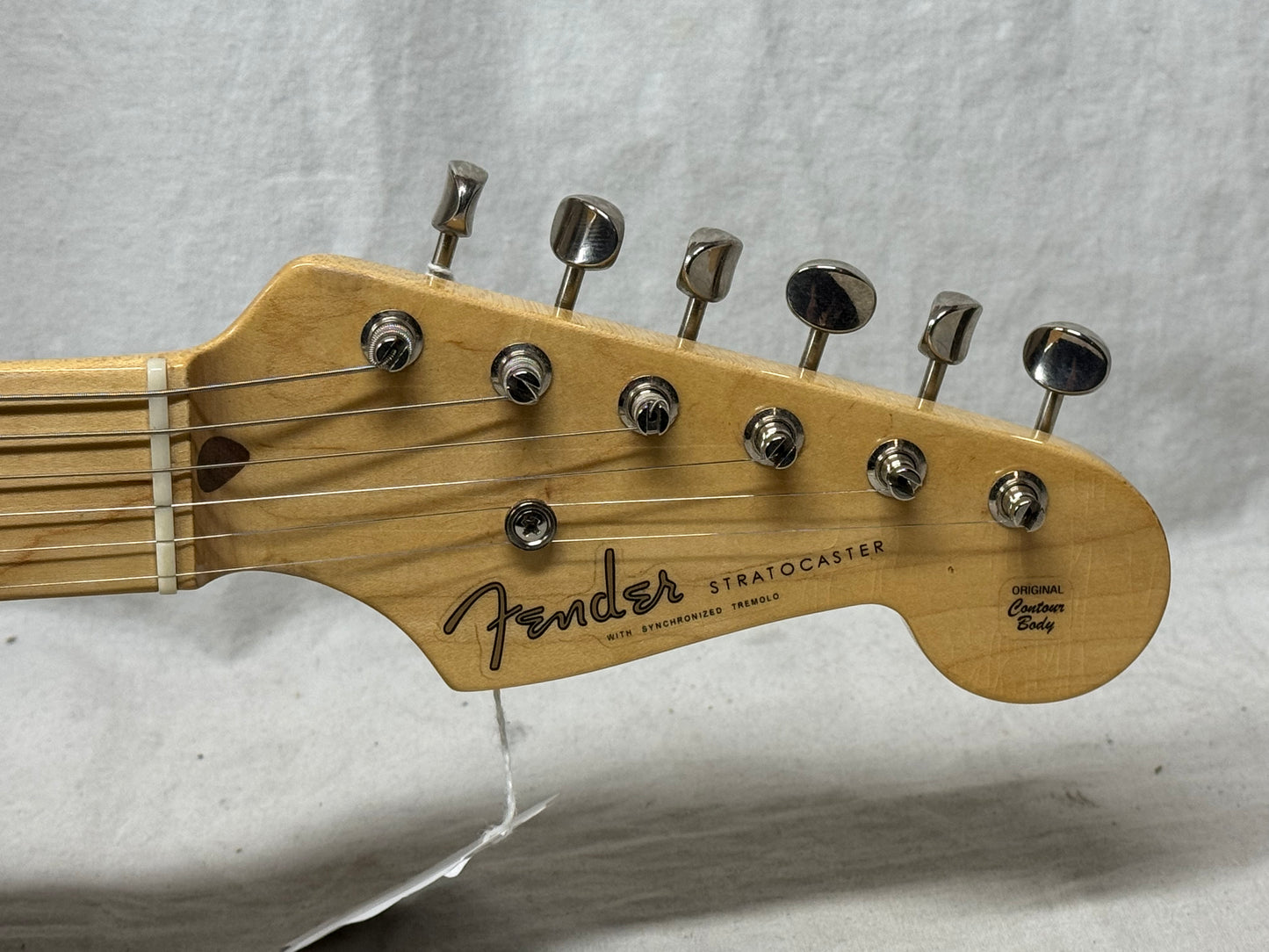Fender American Vintage '56 1956 Stratocaster Guitar 2017 - Aged White Blonde / Maple neck