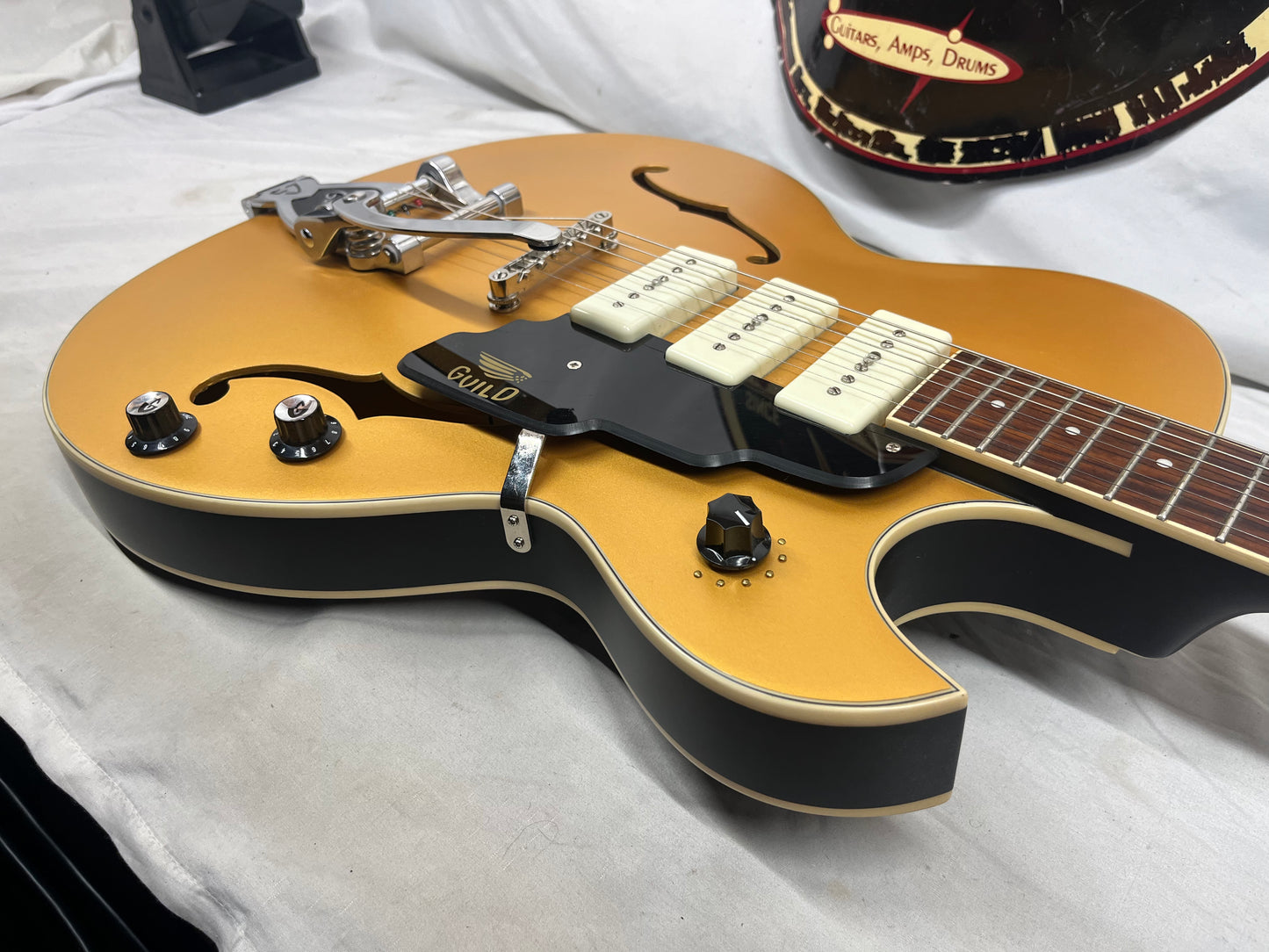 Guild SF-1 Starfire 1 Jet 90 Semi-Hollow Body Electric Guitar - Satin Gold