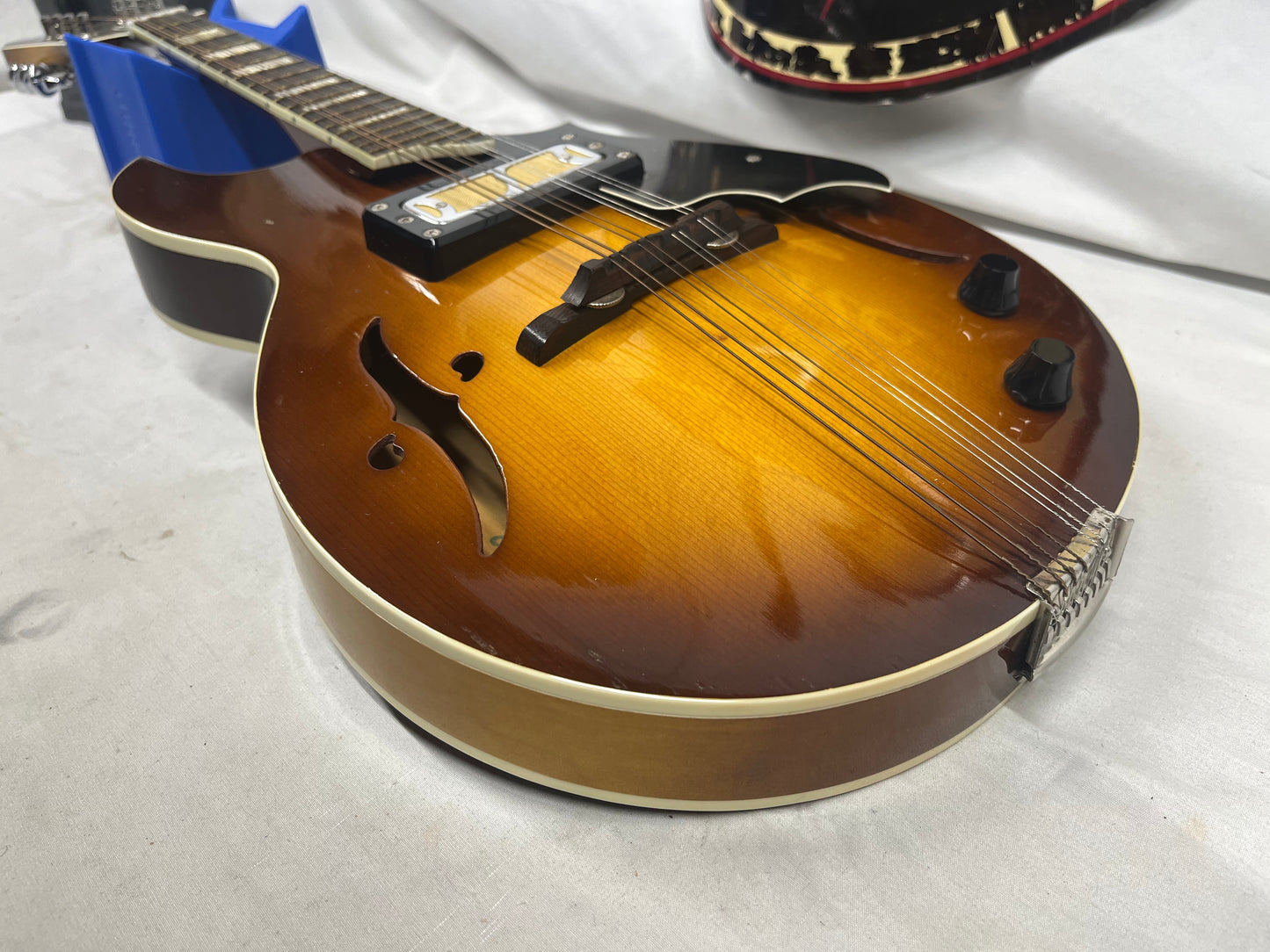 Harmony H-35 "Batwing" Acoustic Electric Mandolin with Case
