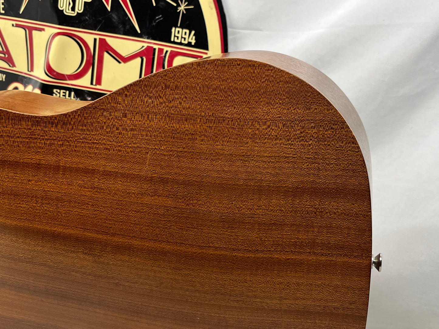 Taylor 305 Baby Taylor Acoustic Guitar with Gig Bag