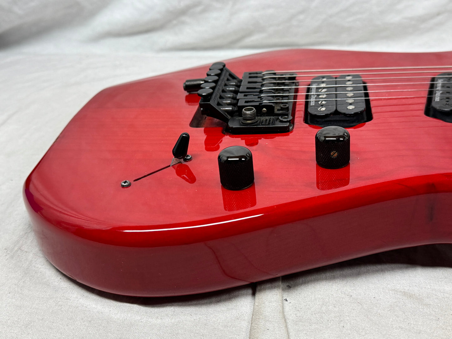 Hamer USA Diablo Guitar with Gator Case - Red
