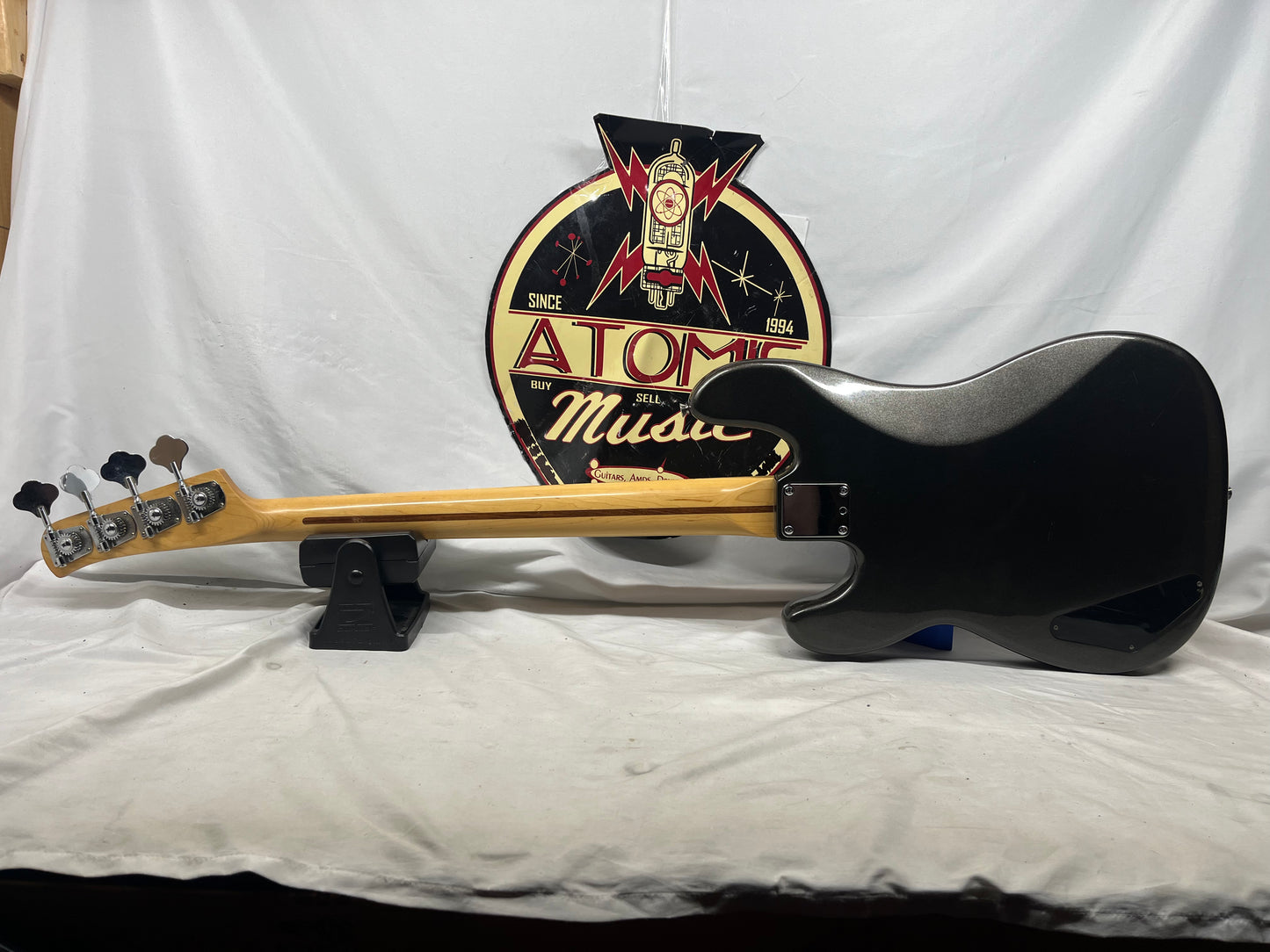 Stage HD1200 Doublecut 4-String Electric P-Style Bass