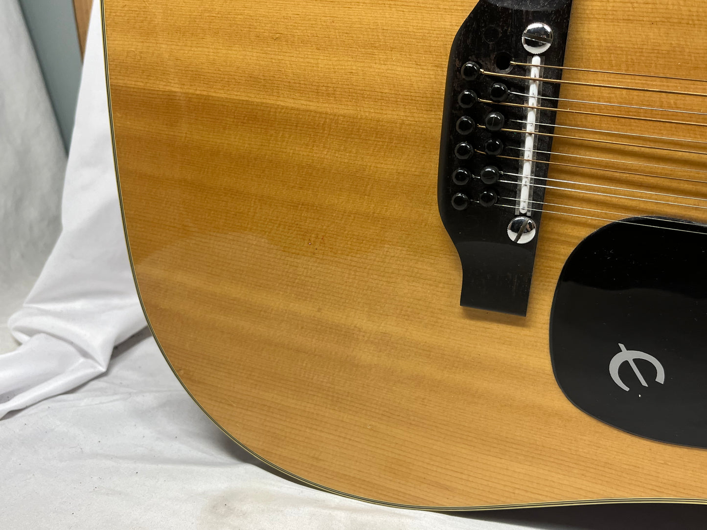 Epiphone FT-160N Texan-12 12-String Acoustic Guitar