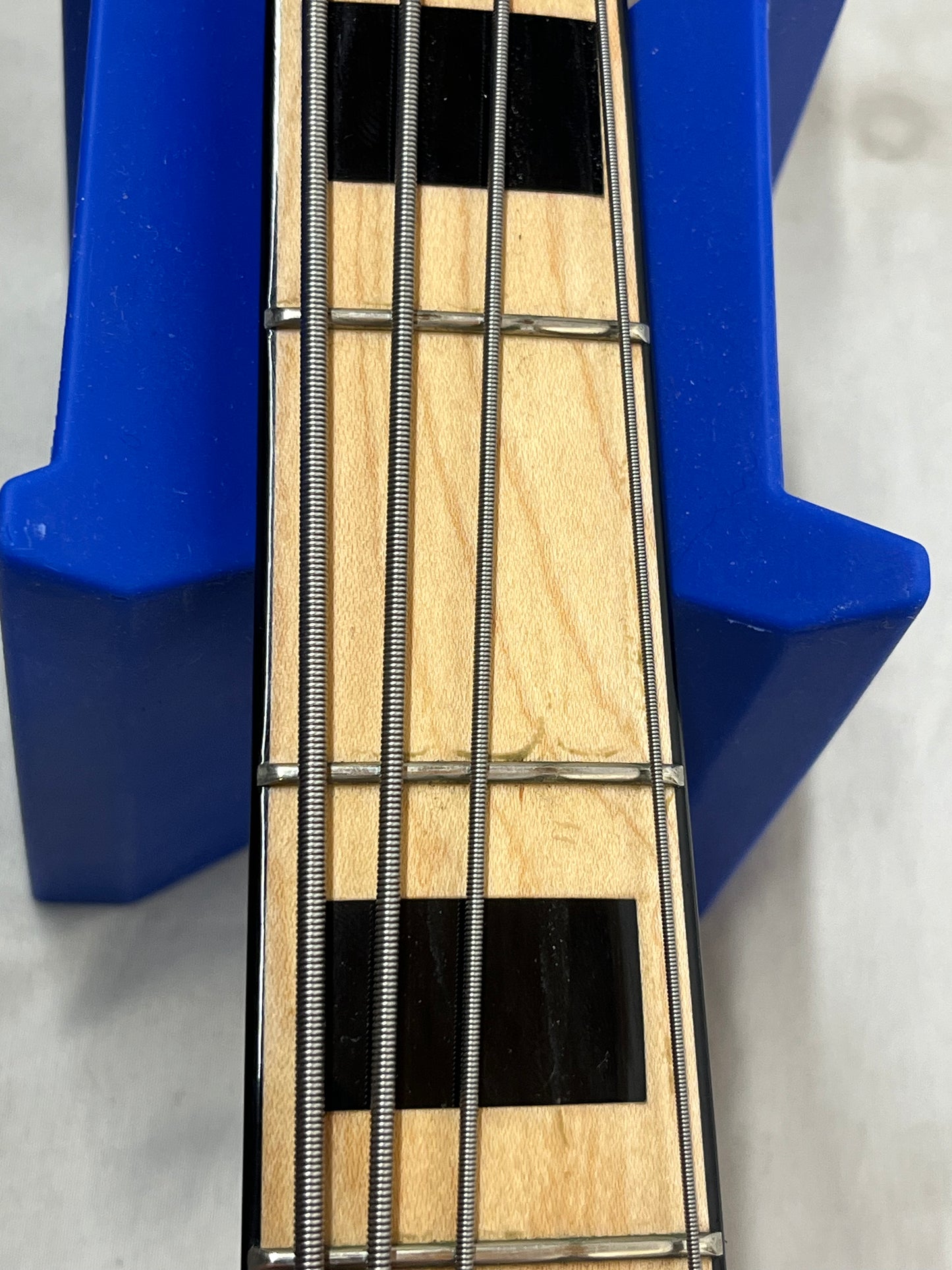 Sire Marcus Miller V7 4- String J-Style Electric Bass