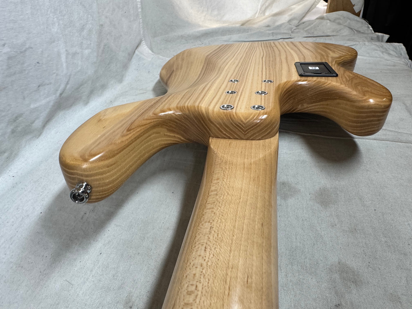 Sandberg California TT-4 tt4 SL Superlight 4-string Bass with Gig Bag