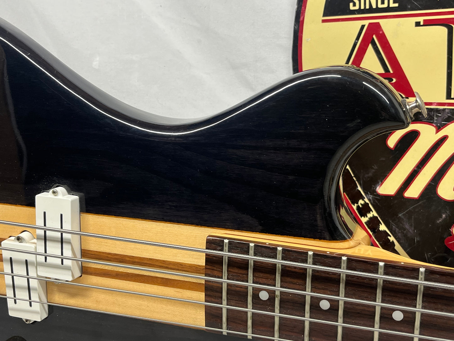 Westone Thunder I 1 Doublecut 4-String Electric Bass MIJ - Made in Japan