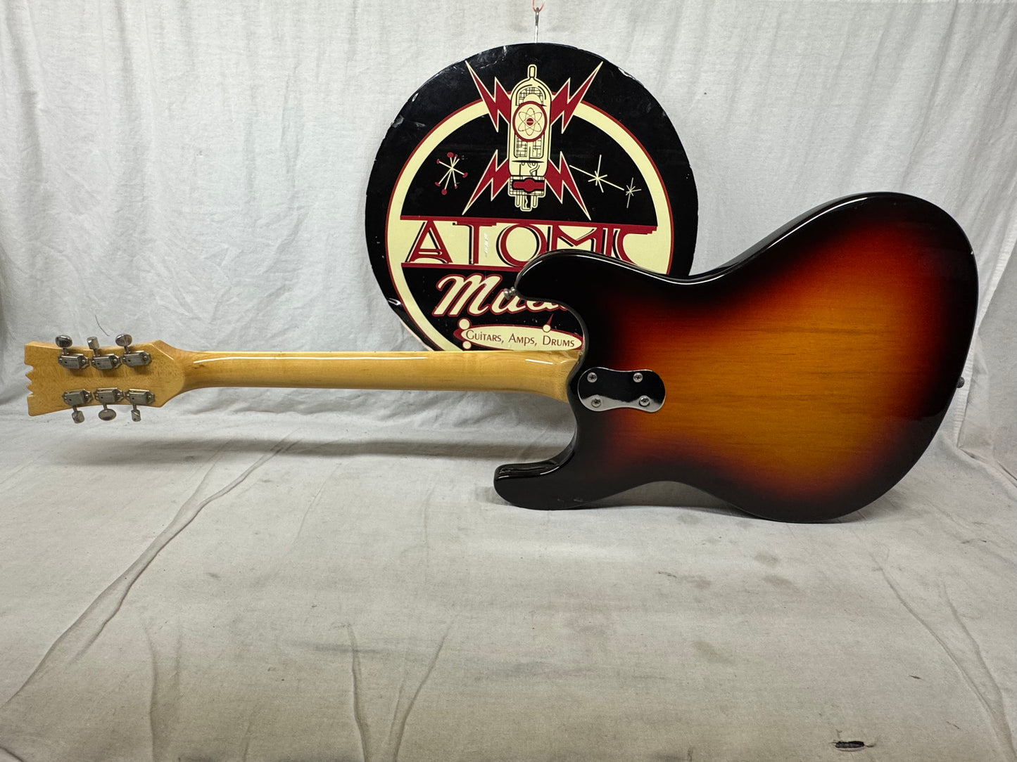 Mosrite The Ventures Guitar with Case
