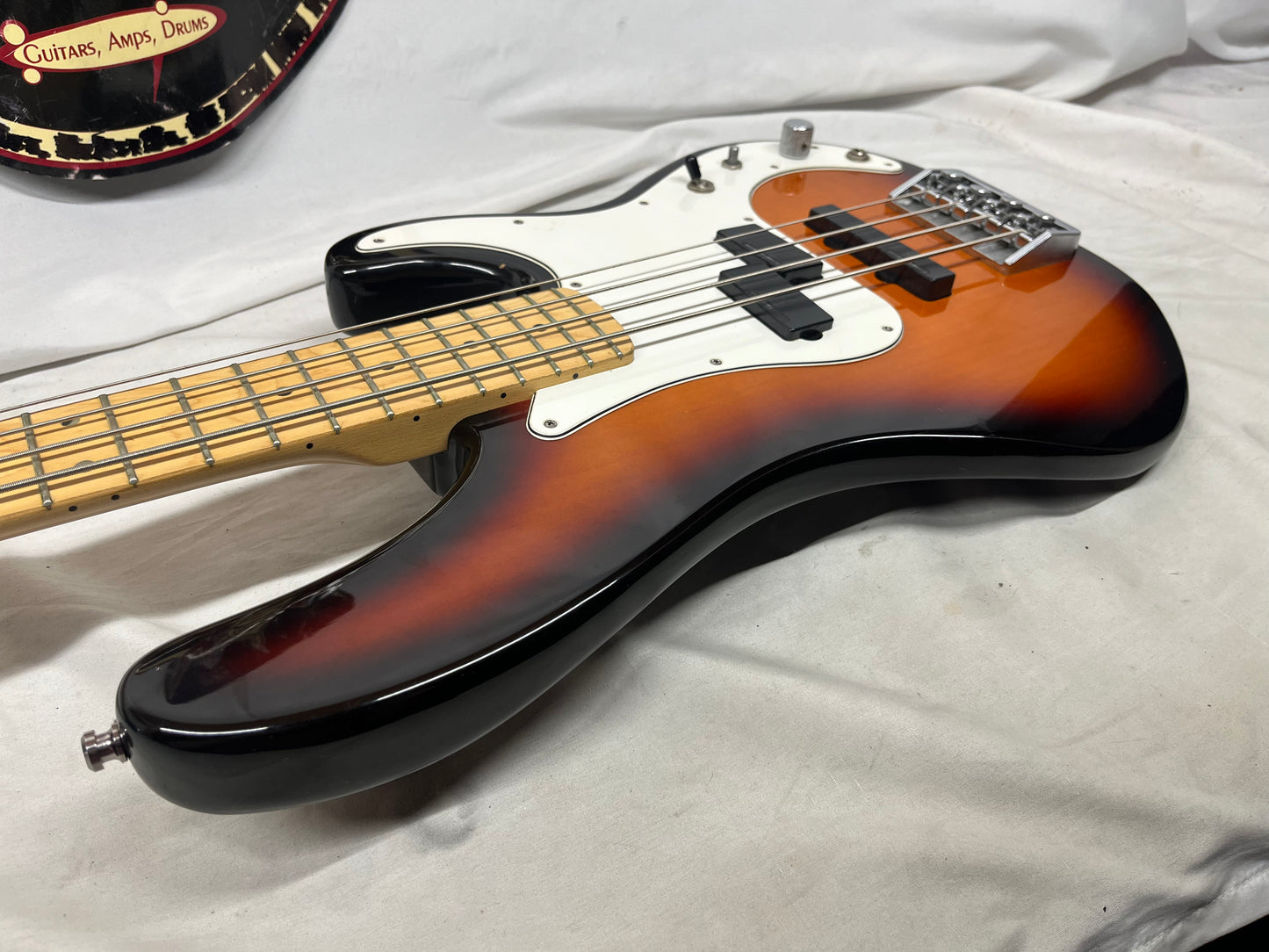 Fender Precision Bass P-Bass Plus 4-String Electric Bass - Brown Sunburst