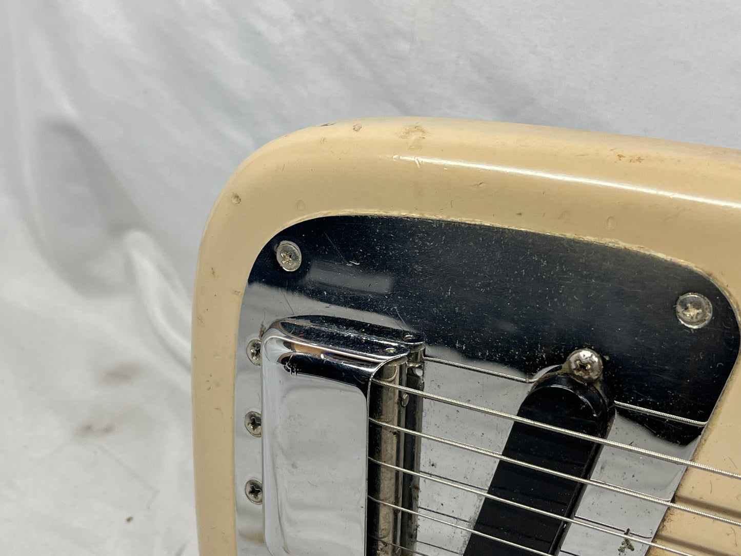 Fender  Vintage Champion Electric Lap Steel Guitar with Hard Case