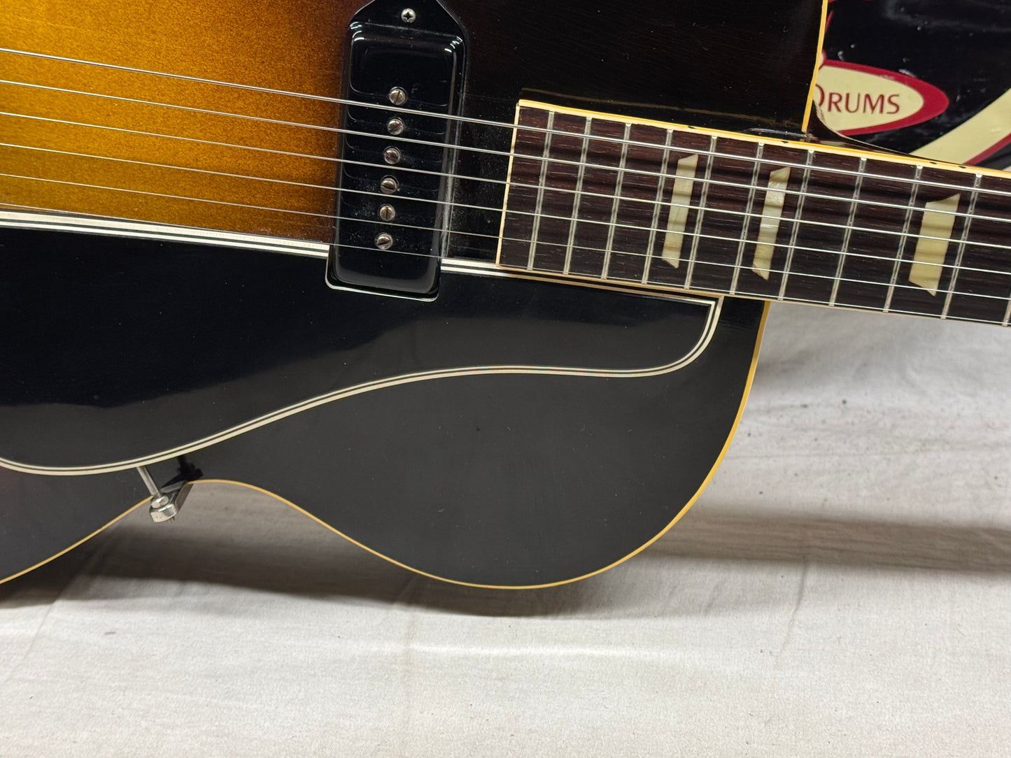 Gibson ES-150 es150 Archtop Hollowbody Guitar with Epiphone Case 1964