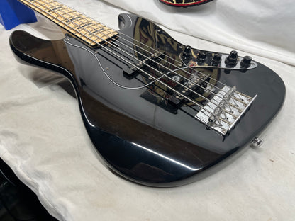 Sire Marcus Miller V7 5-String Electric Bass