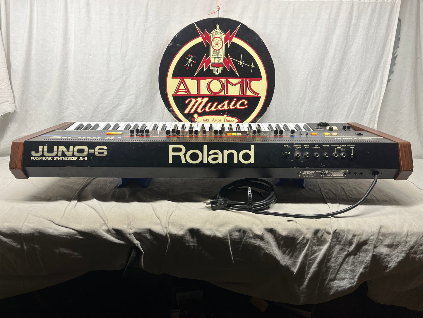 Roland Juno-6 Polyphonic 61-Key Analog Synthesizer Keyboard - Local Pickup Only!