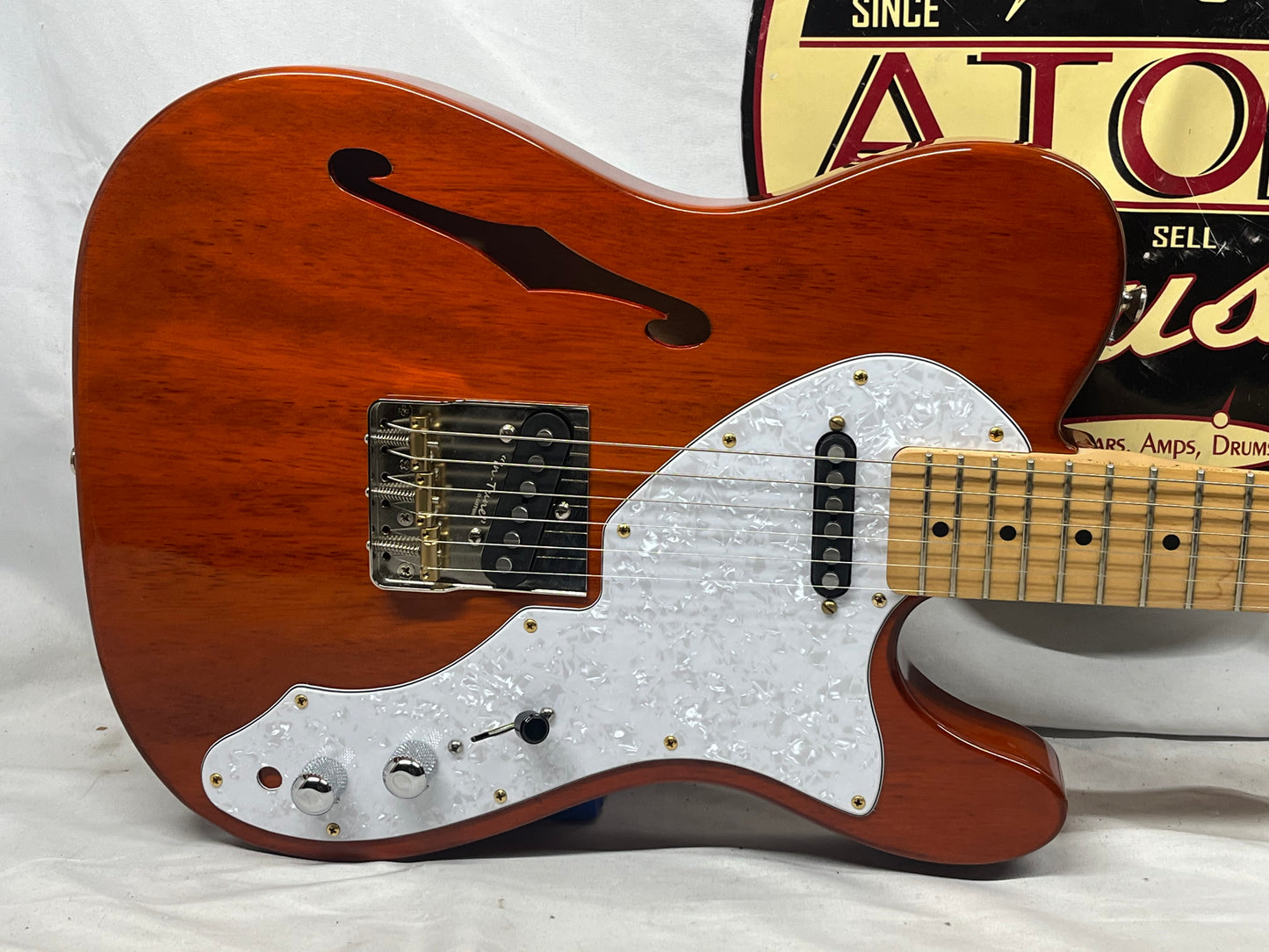 Squier Classic Vibes '60s Telecaster Tele Semi-Hollow Body Electric Guitar