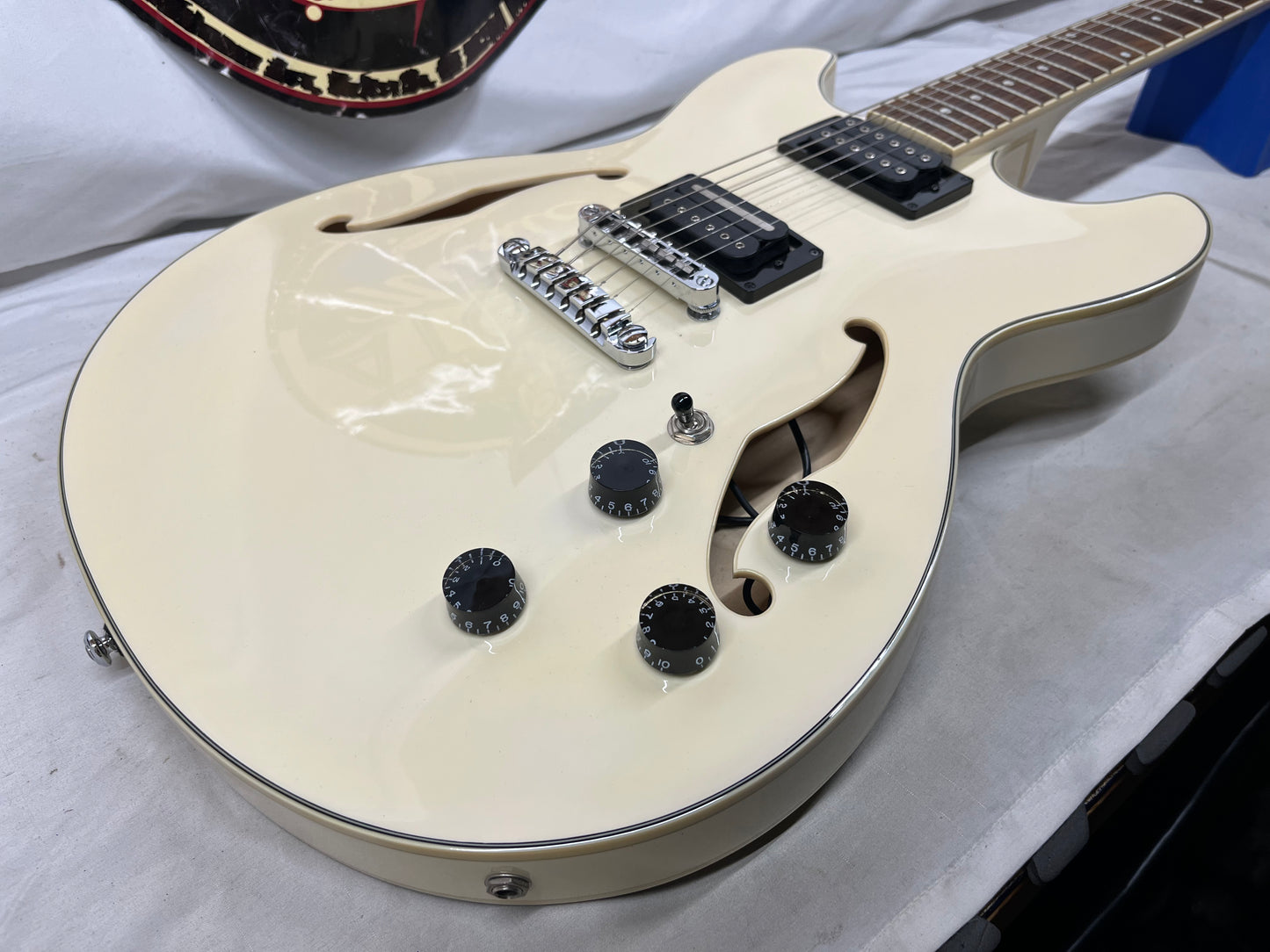Ibanez Artcore Series AS73-IV Semi-Hollow Body Electric Guitar - Ivory
