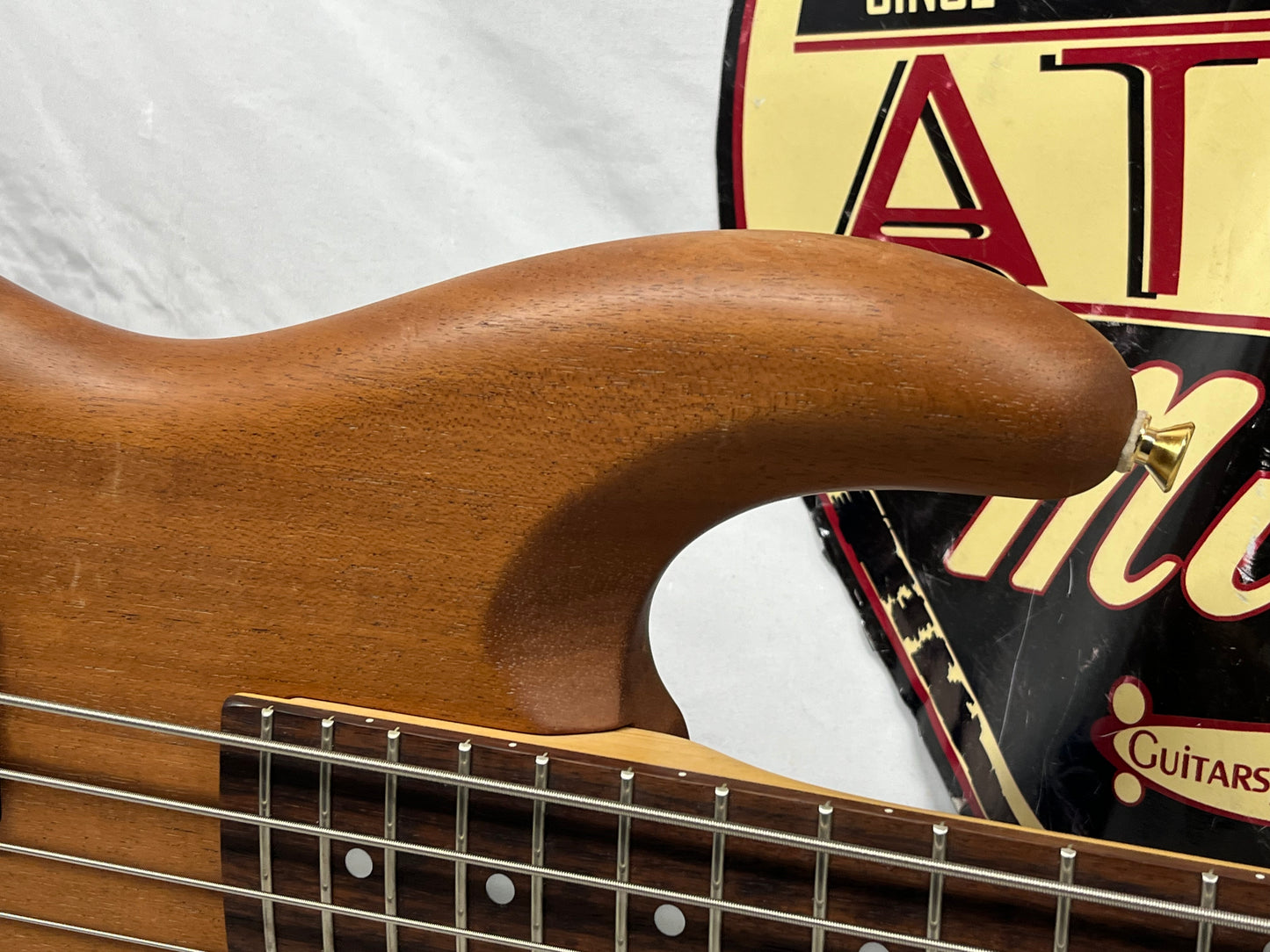 Fender Precision Bass P-Bass Lyte 4-String Electric Bass