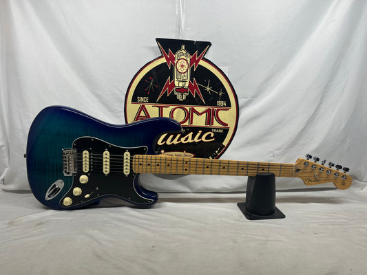 Fender Limited Edition Player Stratocaster HSS Plus Top Electric Guitar MIM - Made in Mexico - Blue Burst