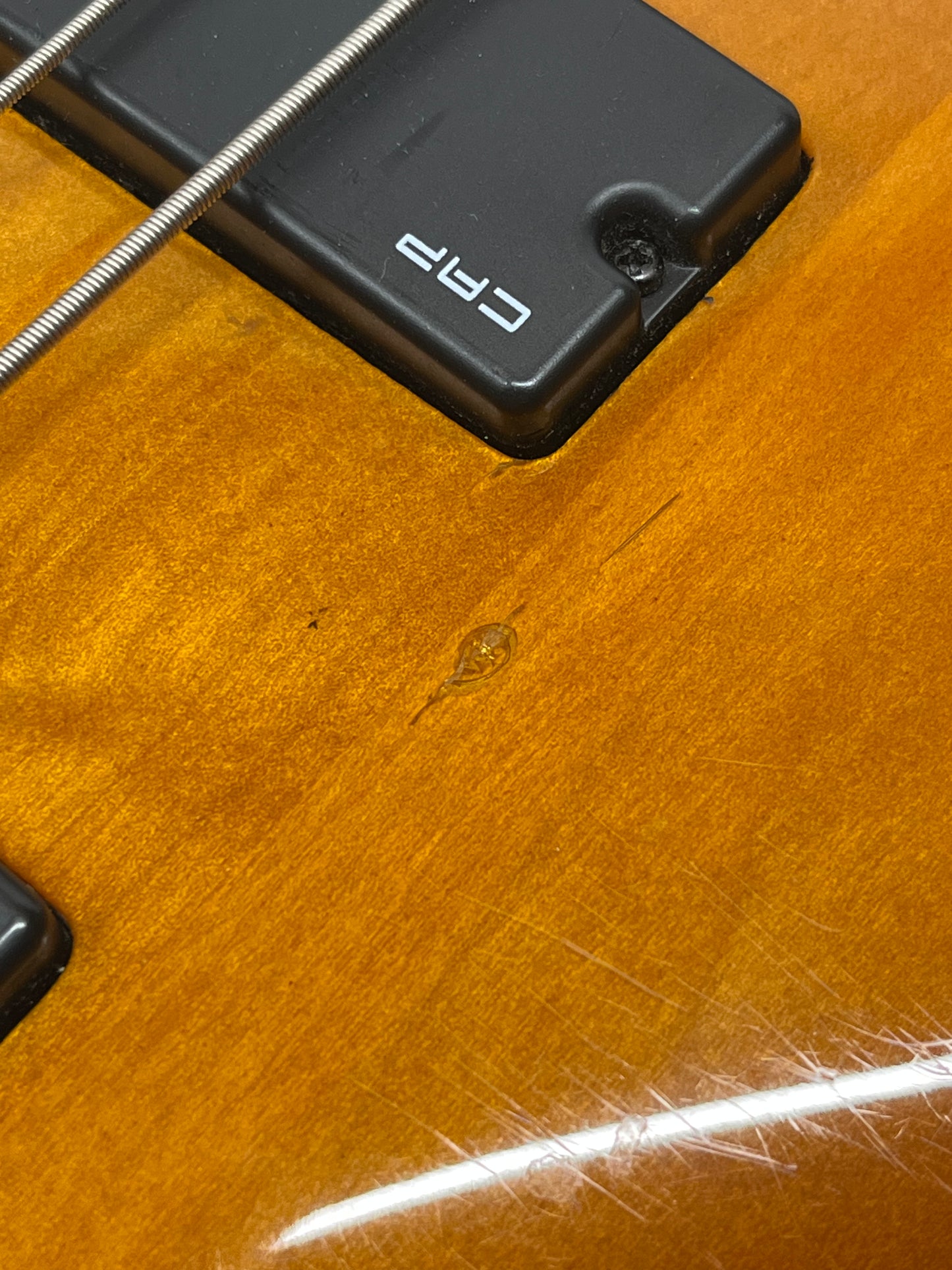 Ibanez Soundgear SR370 4-String Electric Bass