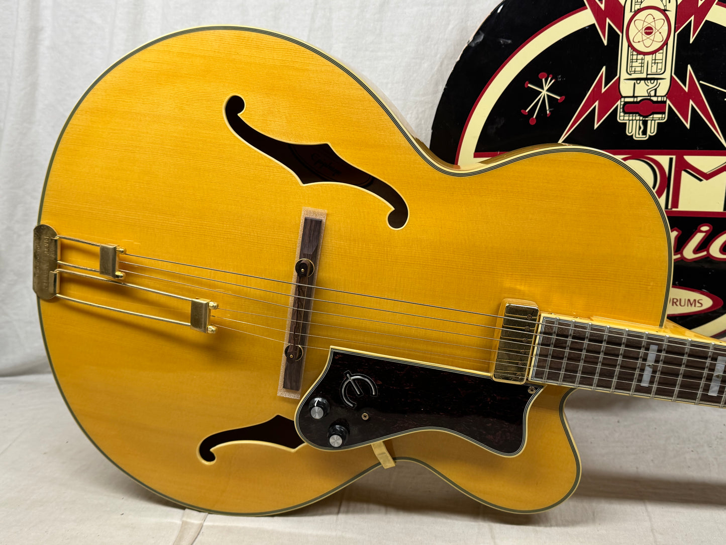Epiphone Emperor Regent Archtop Hollowbody Guitar 2011