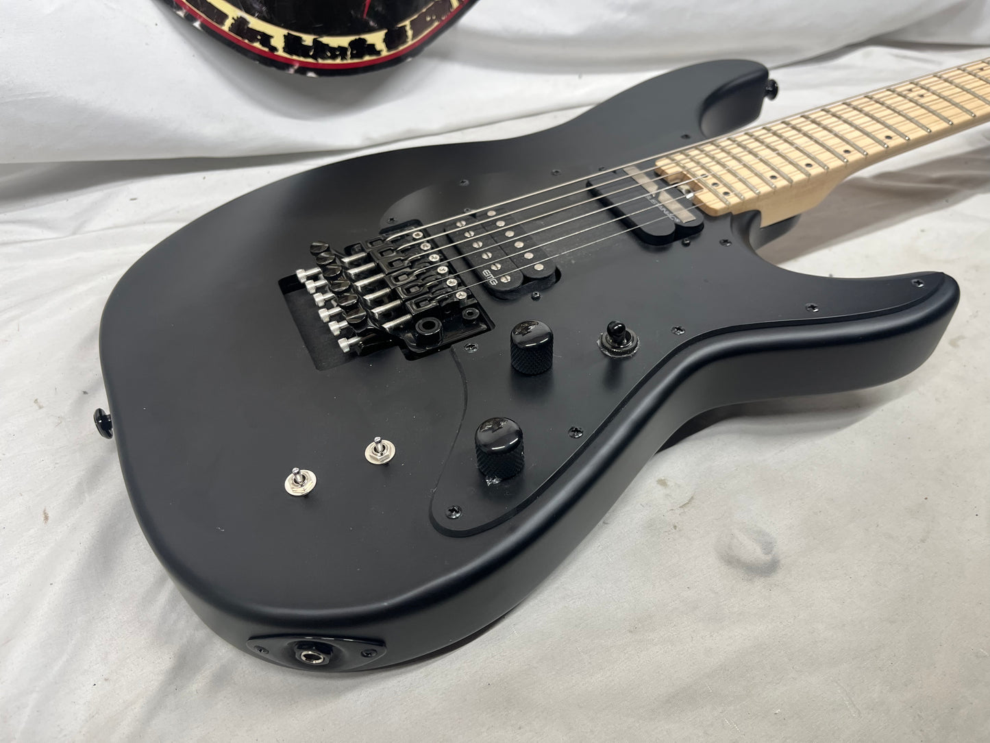 Schecter Diamond Series Sun Valley Super Shredder with Case