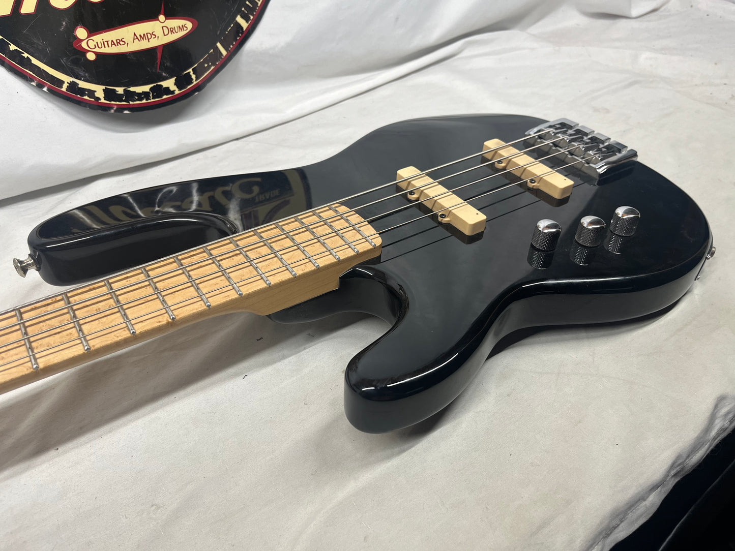 Carvin JB4 Left-Handed Lefty 4-String Electric J-Style Bass