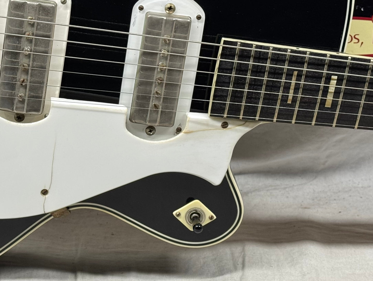 Sears Silvertone H1427 Espanada Archtop Hollowbody Guitar with Case 1965