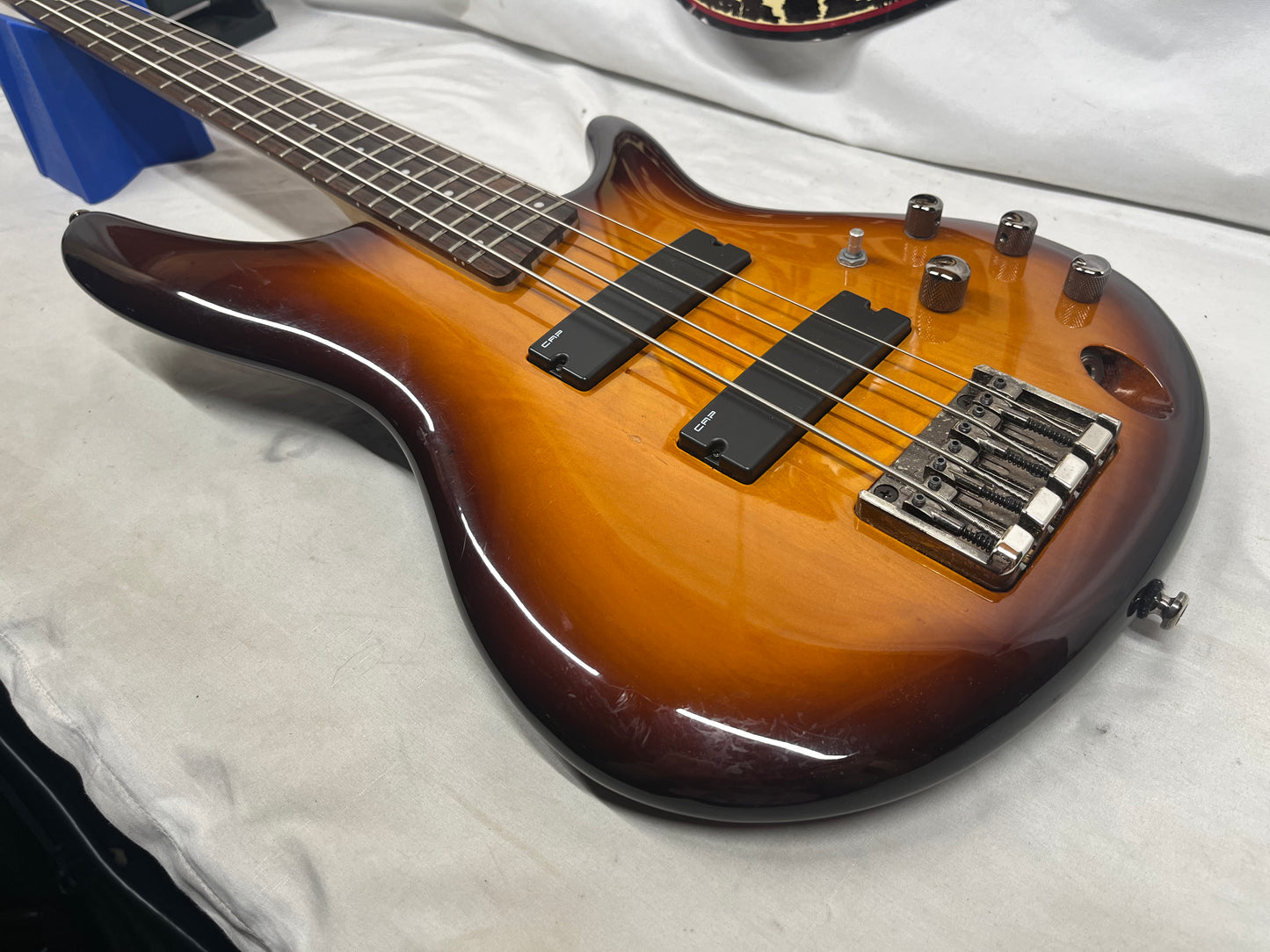 Ibanez Soundgear SR370 4-String Electric Bass