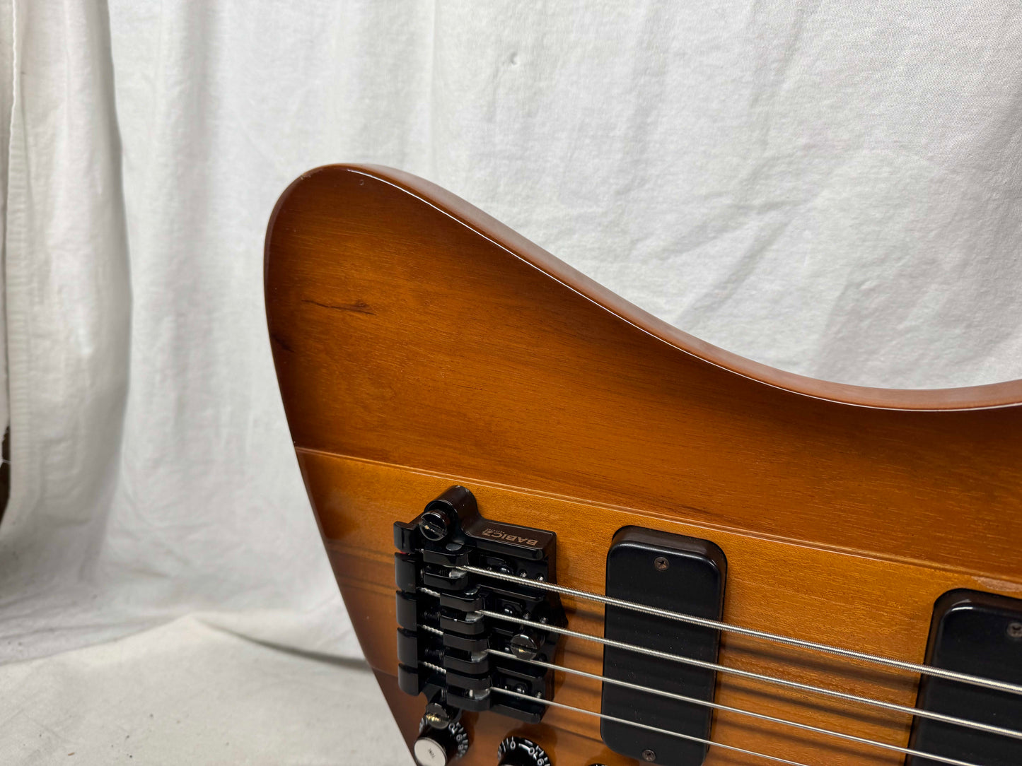 Gibson Thunderbird IV 4-string Bass with Case 2002