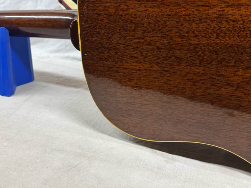 Gibson J-45 j45 The Workhorse Dreadnought Acoustic Guitar with Case - Image 12