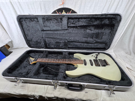 Kramer USA Pacer Custom II 2 Guitar with Gator Case