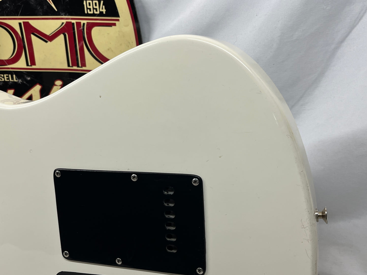 Squier Bullet HSS Singlecut Electric Guitar