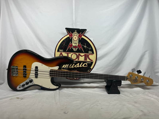 Fender Standard Fretless 4-String Electric Jazz Bass