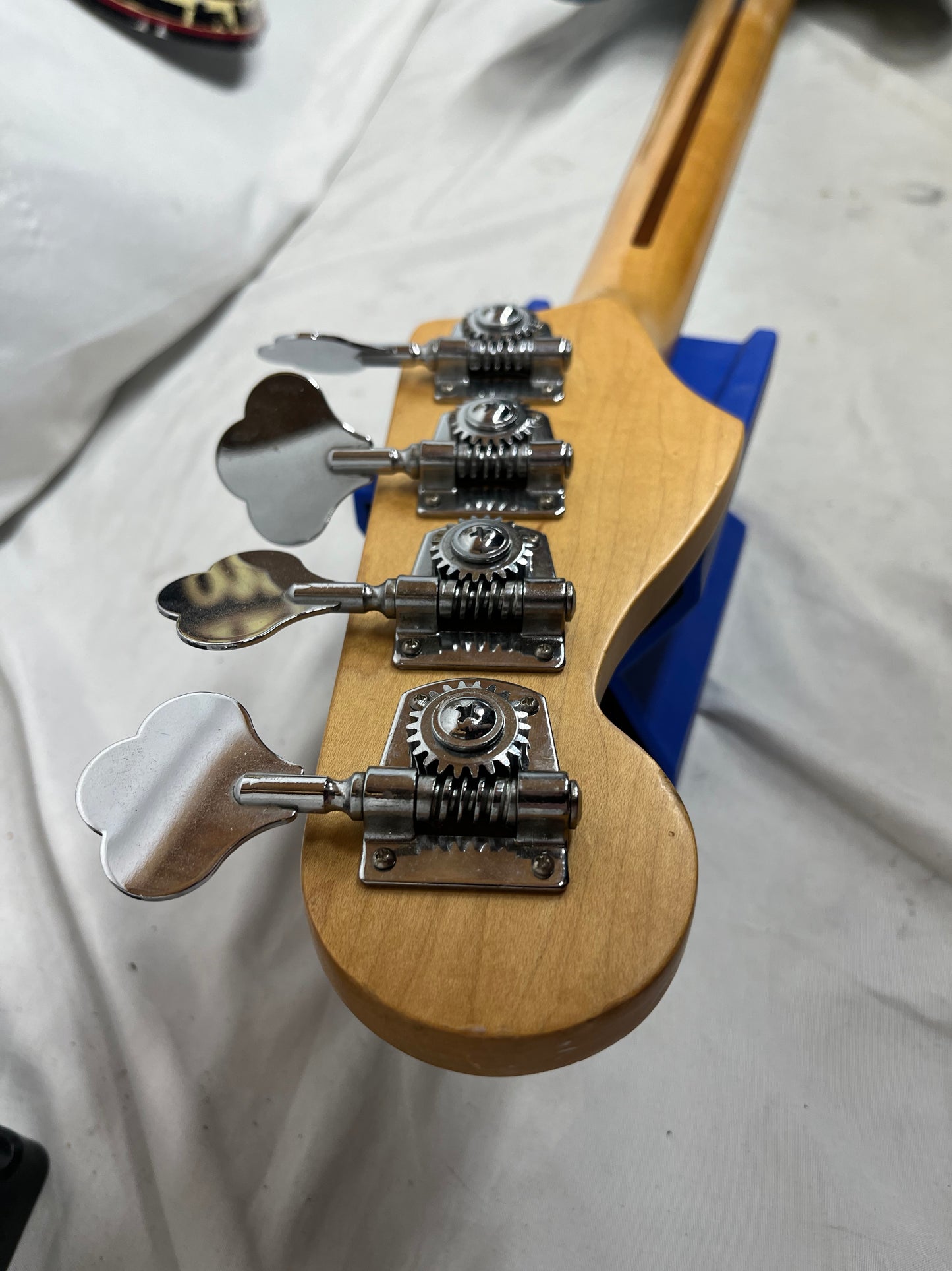 Fender 4-String Electric Jazz Bass MIM - Made in Mexico
