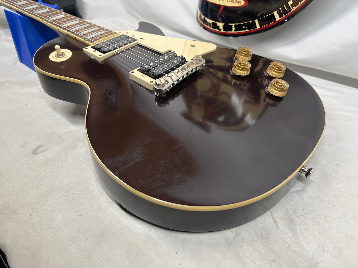 Epiphone Jeff Beck Signature Series Les Paul Standard Electric Guitar with Hard Case - Oxblood