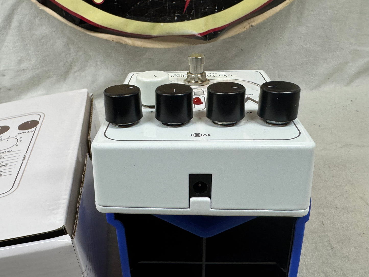 Electro-Harmonix Mel9 mel 9 Tape Replay Machine Guitar Synthesizer Pedal with Box