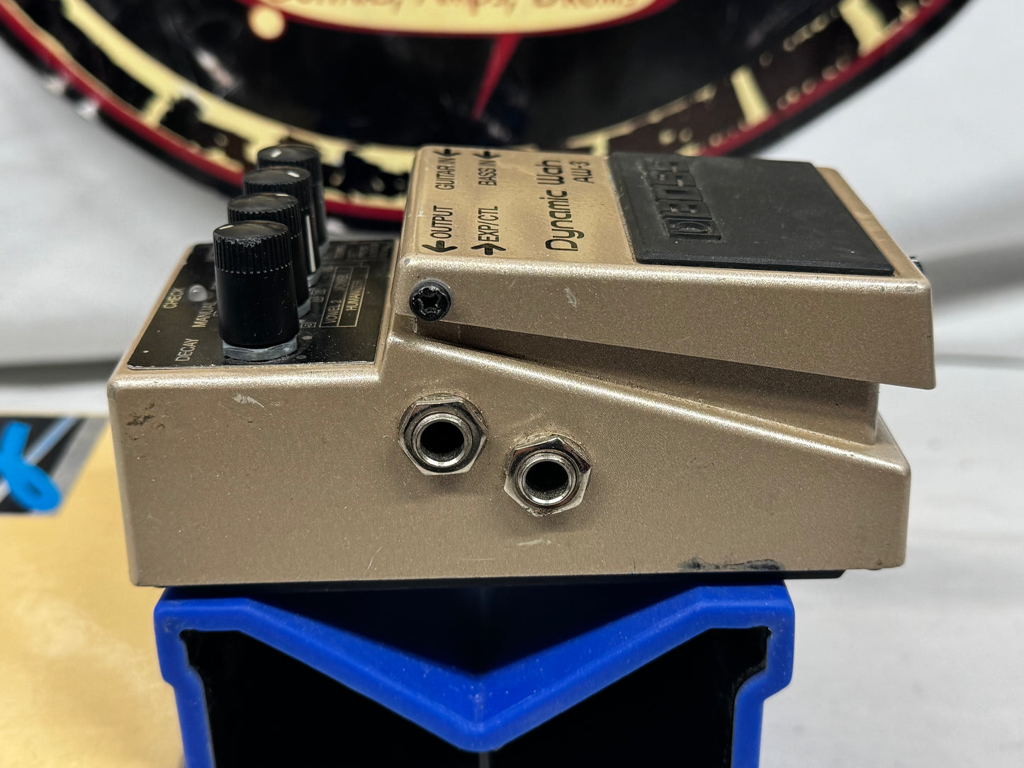 Boss AW-3 aw3 Dynamic Wah Auto Wah Filter Pedal with Box