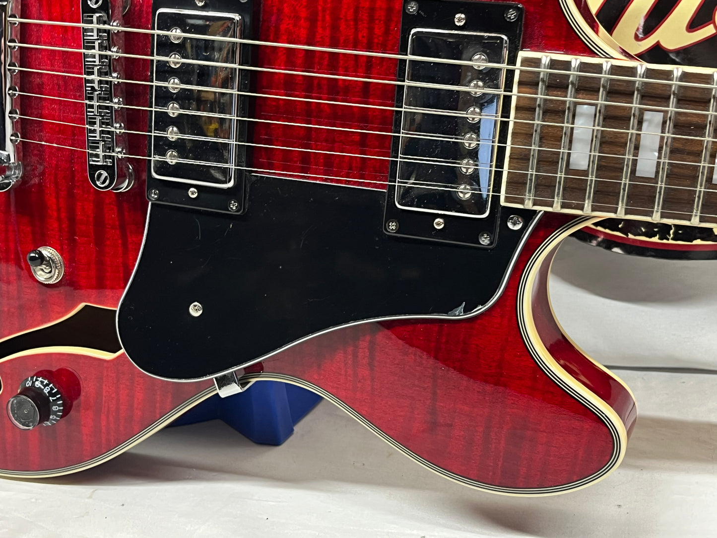 Sire Larry Carlton H7 Semi-Hollow Body Electric Guitar