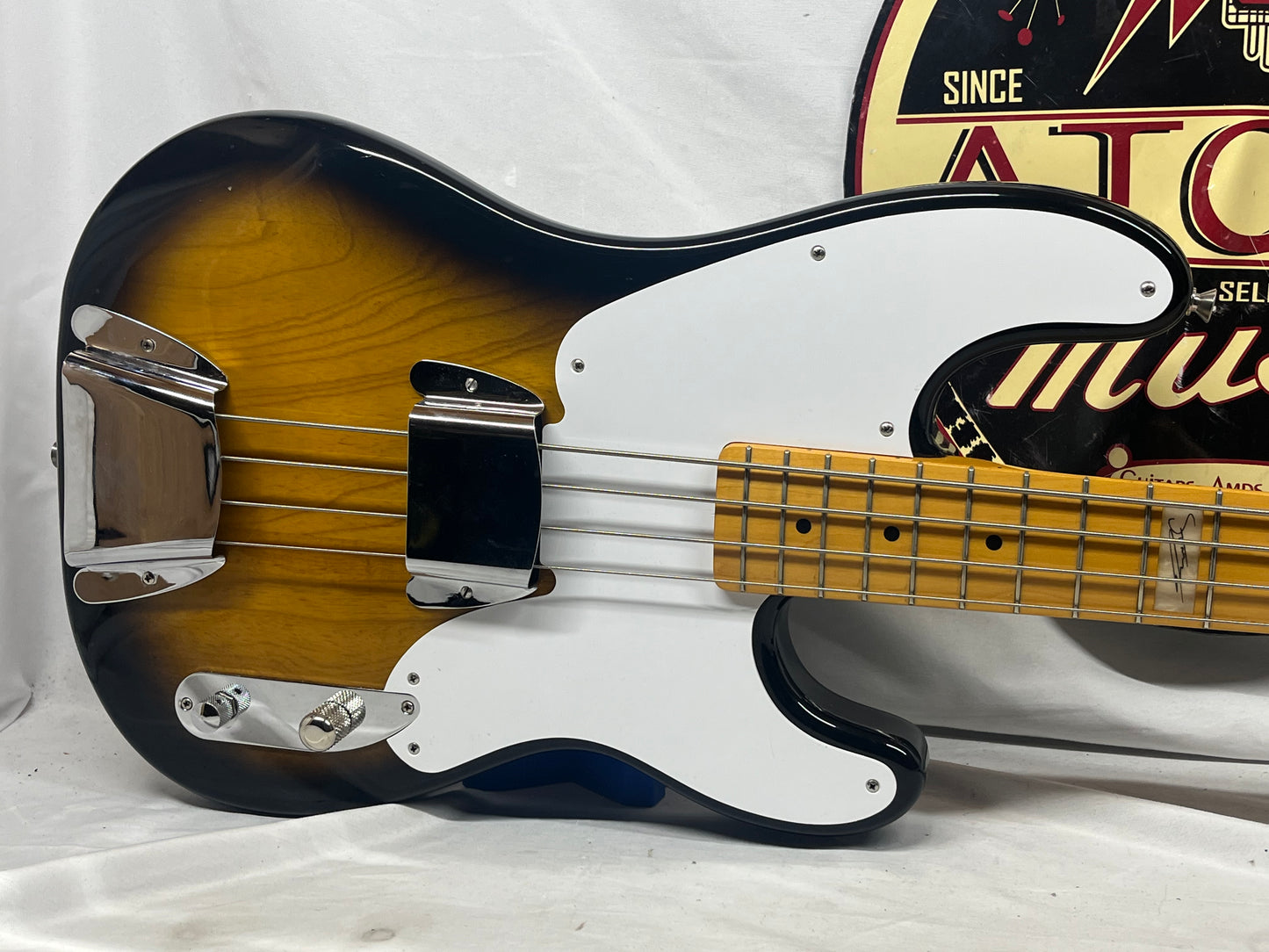 Fender Artist Series Sting Signature Model Precision Bass 4-String Electric P-Bass MIJ - Made in Japan