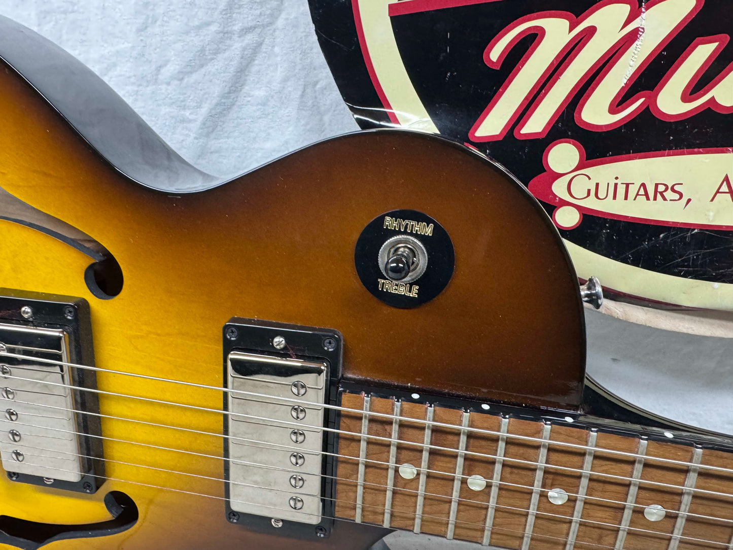 Gibson Les Paul ES Memphis Semi-Hollowbody Guitar with Case