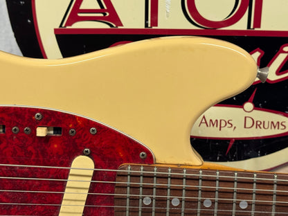 Fender Mustang Guitar with Case - MIJ Made In Japan 1993 - 1994