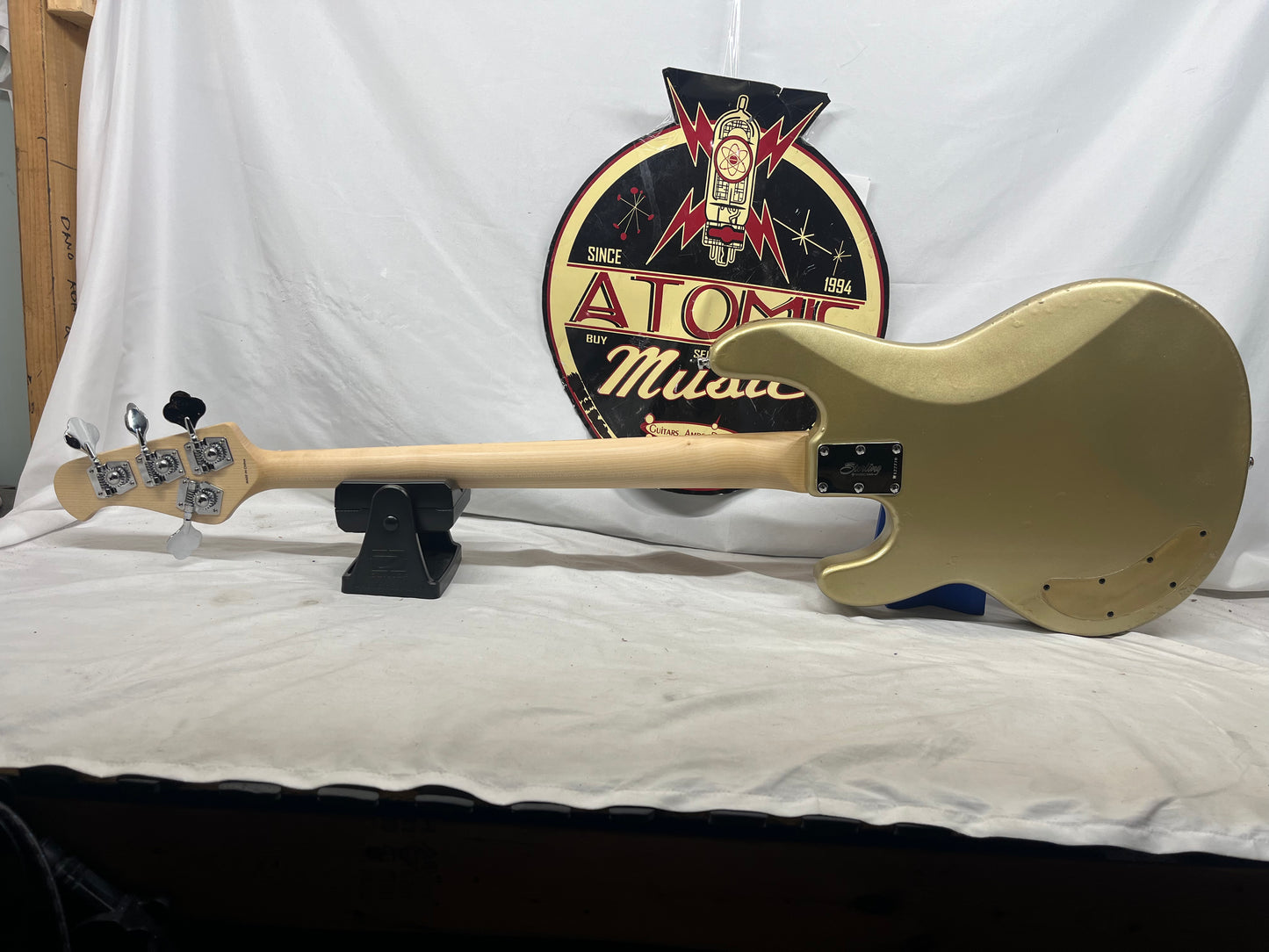 Sterling Intro Series Music Man Stingray 4-String Electric Bass