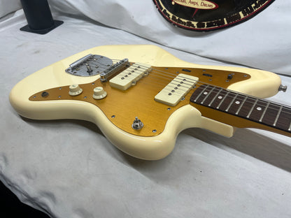 Squier J Mascis Jazzmaster Electric Guitar - Vintage White