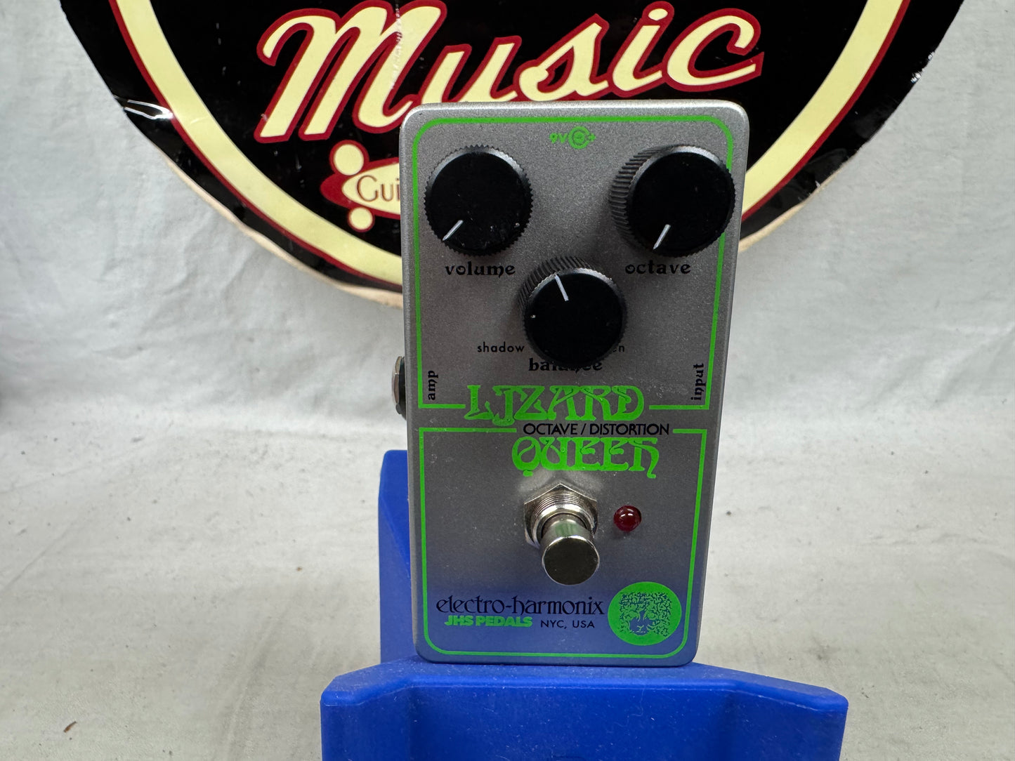 Electro-Harmonix EHX x JHS Pedals Lizard Queen Octave Distortion Pedal