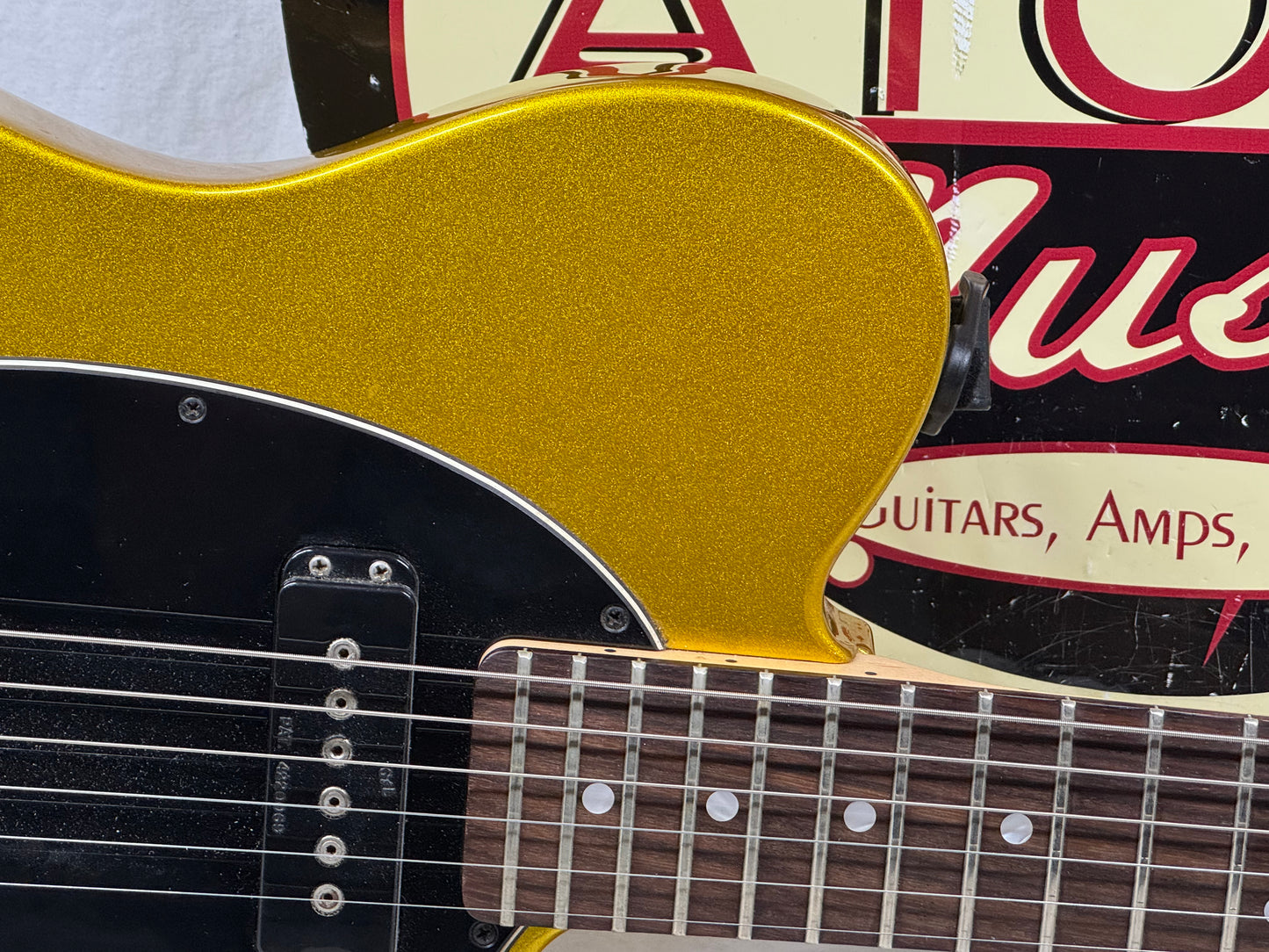 G&L USA ASAT Classic Singlecut T-style Guitar with Case
