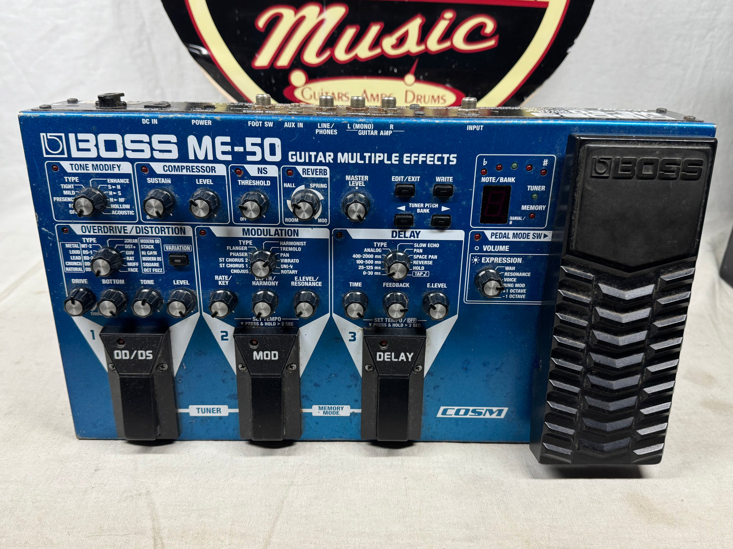 Boss ME-50 me50 Guitar Multi-Effects Preamp Pedal