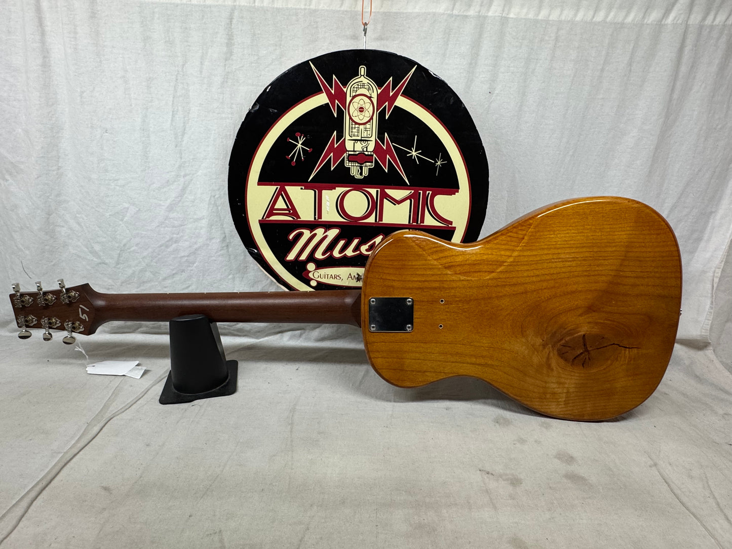 Weir Guitars Poor Boy Guitar