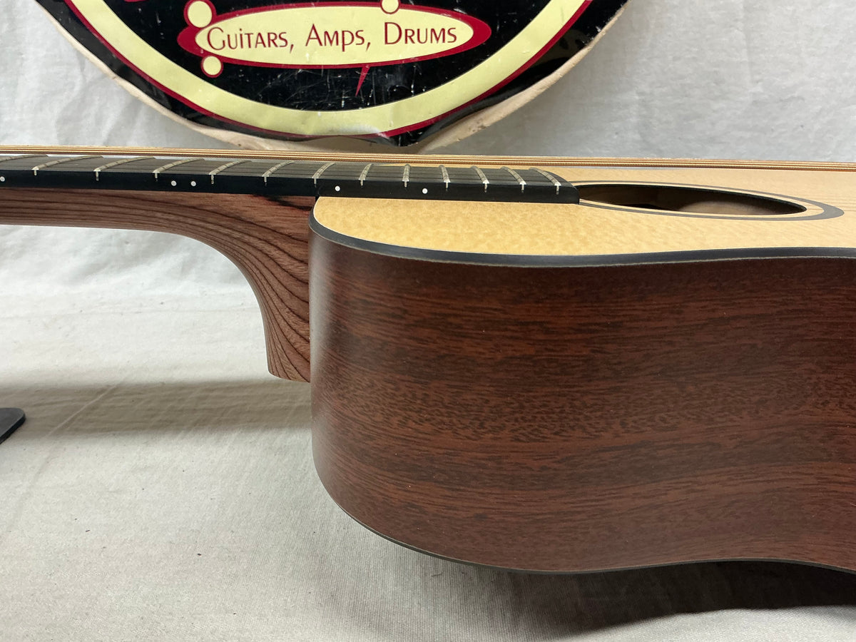 Martin - LXM Little Martin Acoustic Guitar