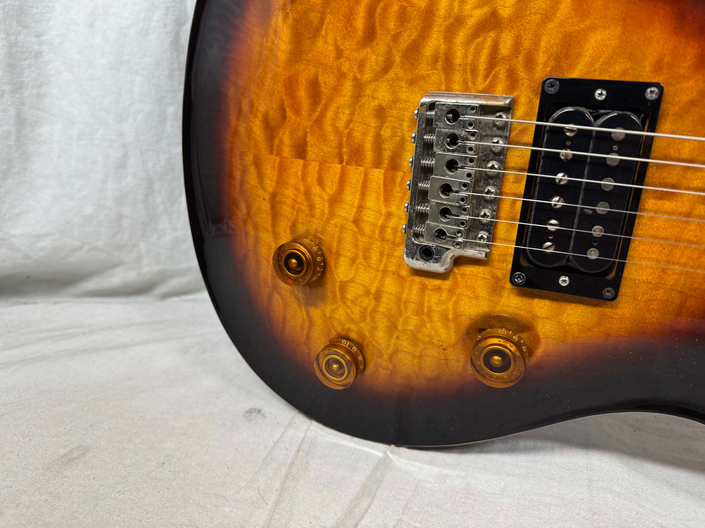 PRS Paul Reed Smith Custom 24 Guitar with Case 1988