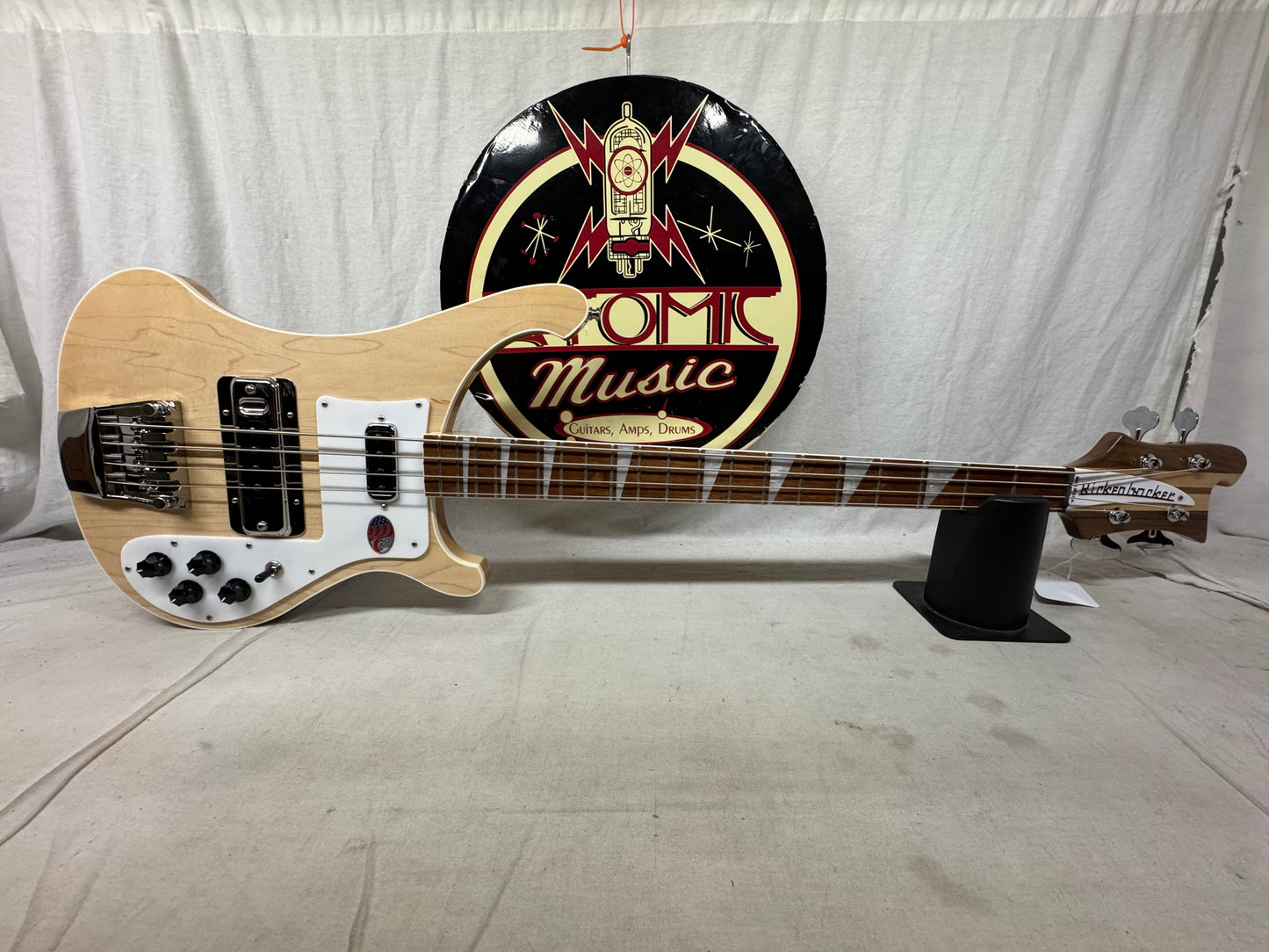 Rickenbacker 4003 4-string Bass with Case 2025 - Mapleglo / Natural