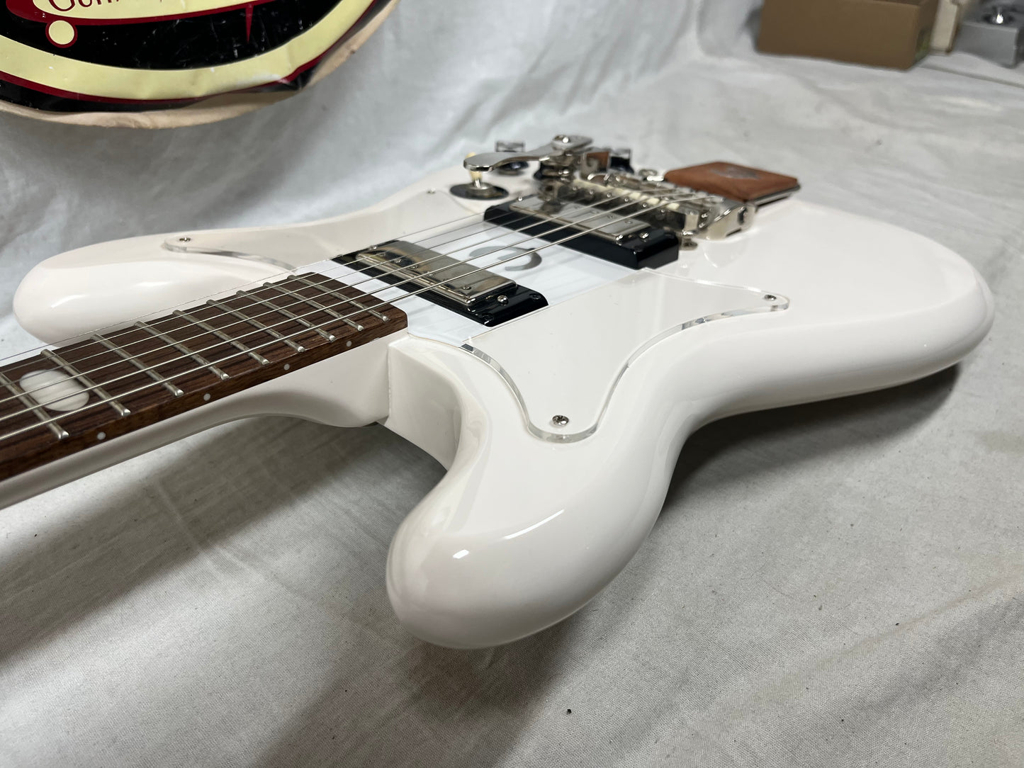 Epiphone Crestwood Custom Tremotone - Polaris White